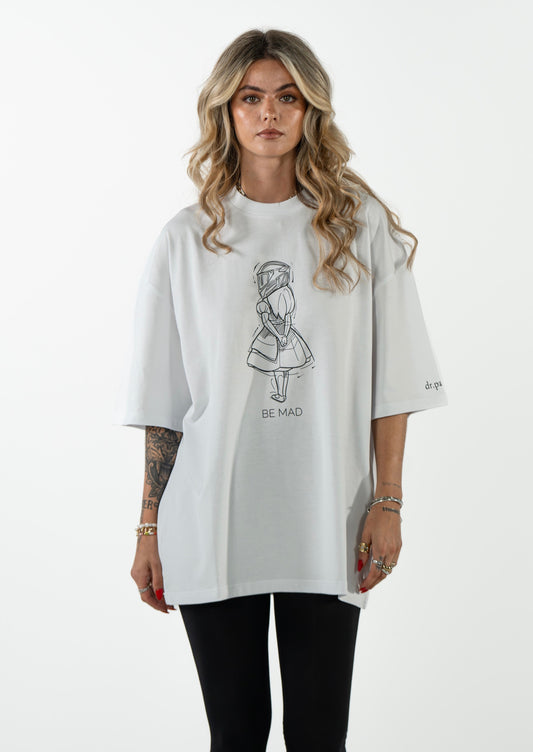 T-Shirt Tshirt shirt Designer Sommer Baumwolle online-shop trendig hoodie druck bedrucken alice wonderland dr.patma drpatma motorrad motorycle leftlane grenzgaenger live fast forage freundin Frau damen Herren oversized modern model nadine wimmer unisex instagram